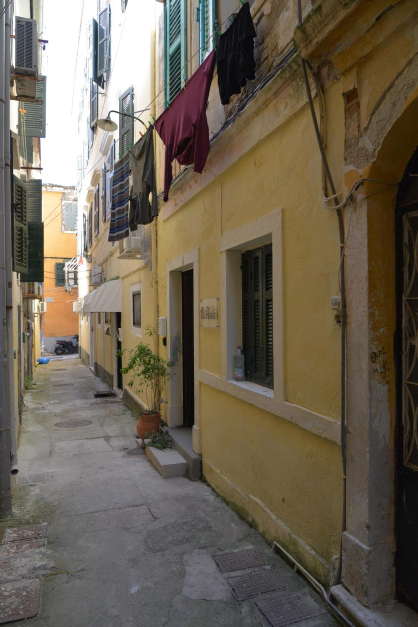 Depaolis Corfu Town Apartment エクステリア 写真
